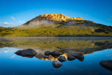 二手苹果笔记本macbook卖多少钱