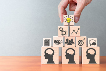 交强险对方不配合可以理赔吗