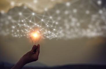 二手苹果笔记本macbook卖多少钱